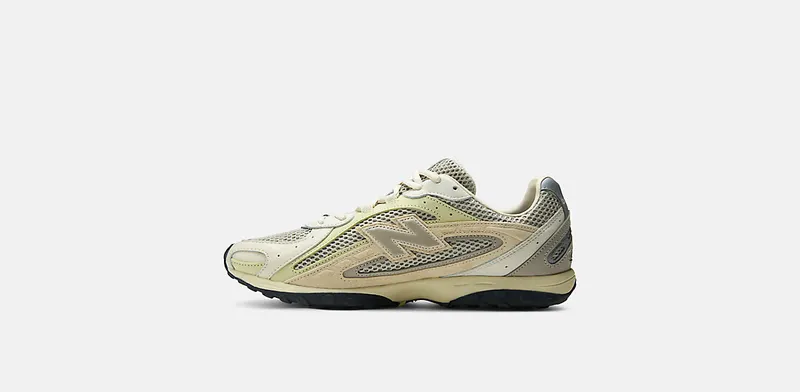 AURALEE x New Balance 204L (U204L7YU)