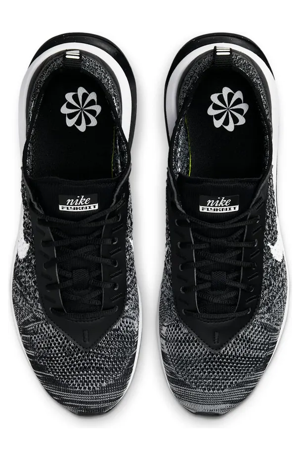 nike-flyknit-racer DM9073-001