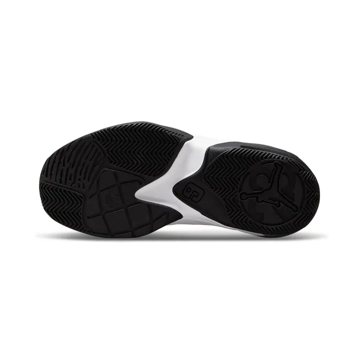 air-jordan-max-aura DA8021-106