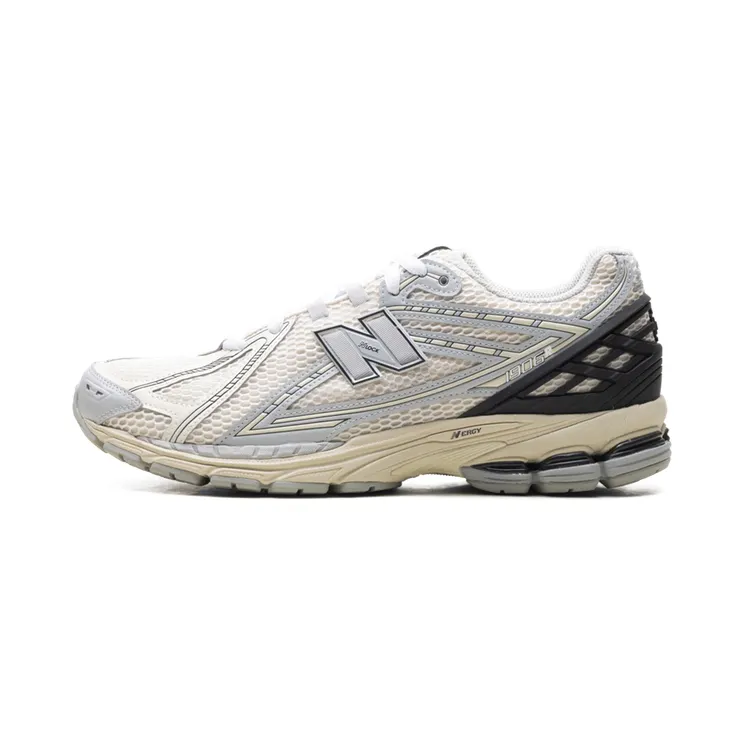 New Balance 1906R “Beige Light Grey White” (M1906RLZ)