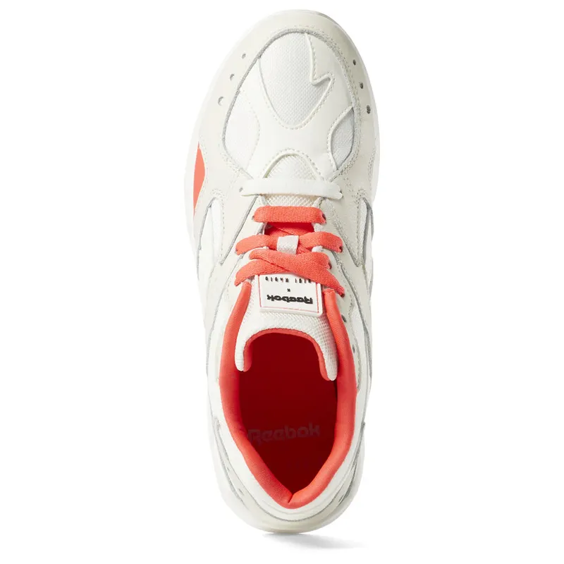 Reebok Aztrek Gigi Hadid Chalk