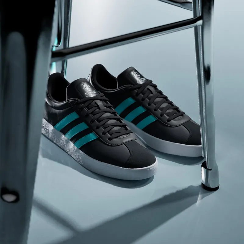 Adidas VL COURT MER Core Black / Semi Mint Rush / Cloud White (KI6077)