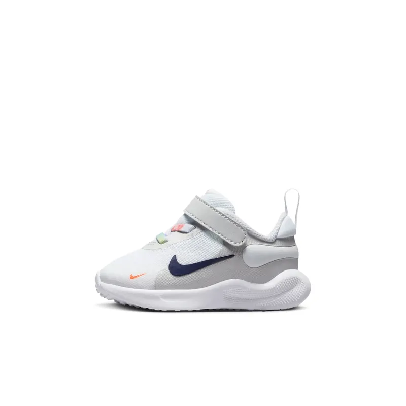 Nike Revolution 7 SE White Photon Dust Vapor Green Midnight Navy (FN4990-100)