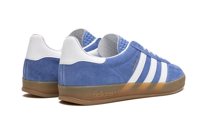 adidas Gazelle Indoor “Blue Fusion”: diep blauw met een gouden randje (2)