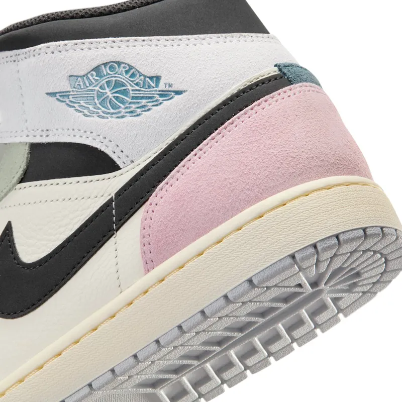 air-jordan-1 IB7110-100