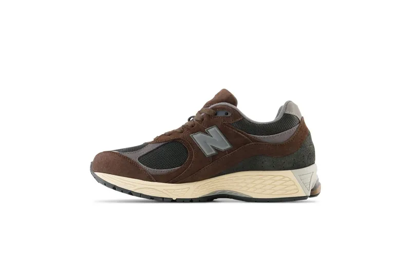 New Balance 2002R “Lunar New Year” (M2002RLY)