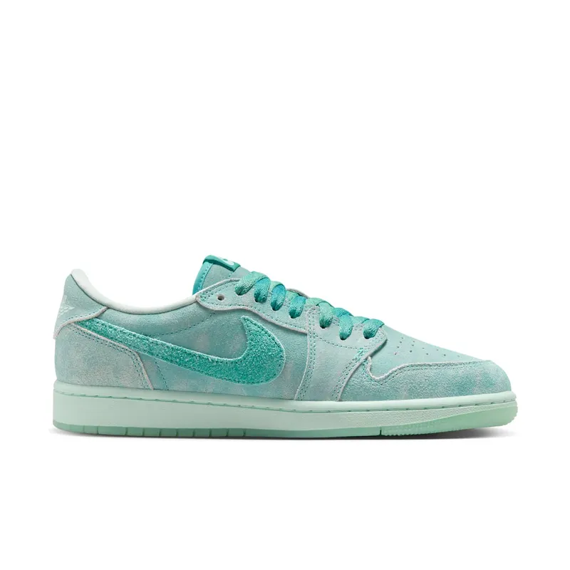 Jordan 1 Retro Low OG “Washed Teal” (HQ8111-300)