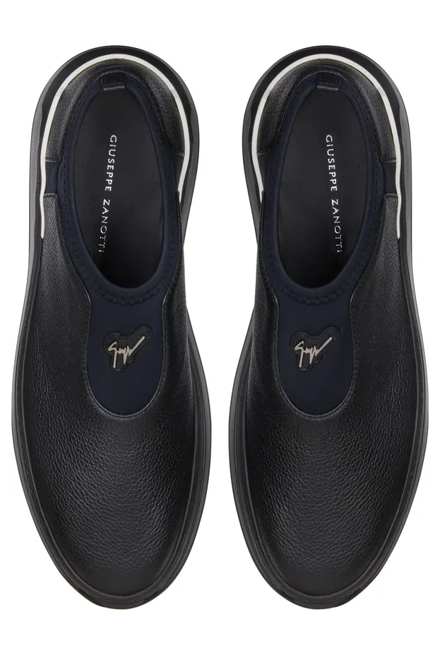 Giuseppe Zanotti Conley stretch (IU00025001) (4)
