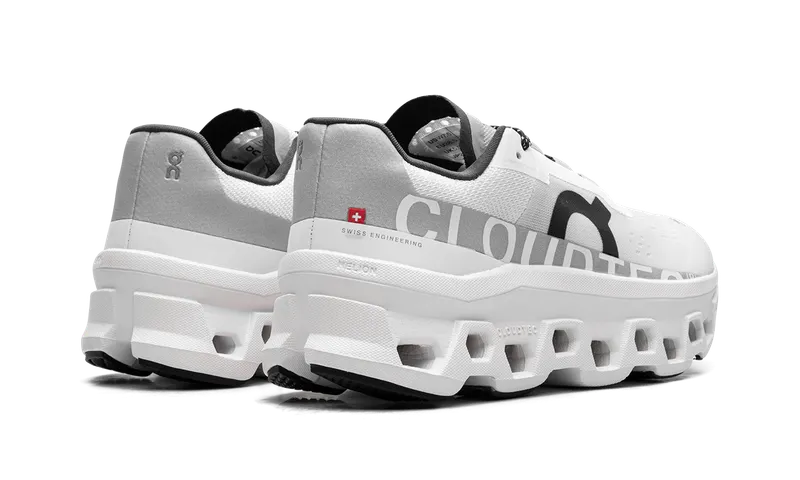 On Running Cloudmonster “All White” (61.98433)