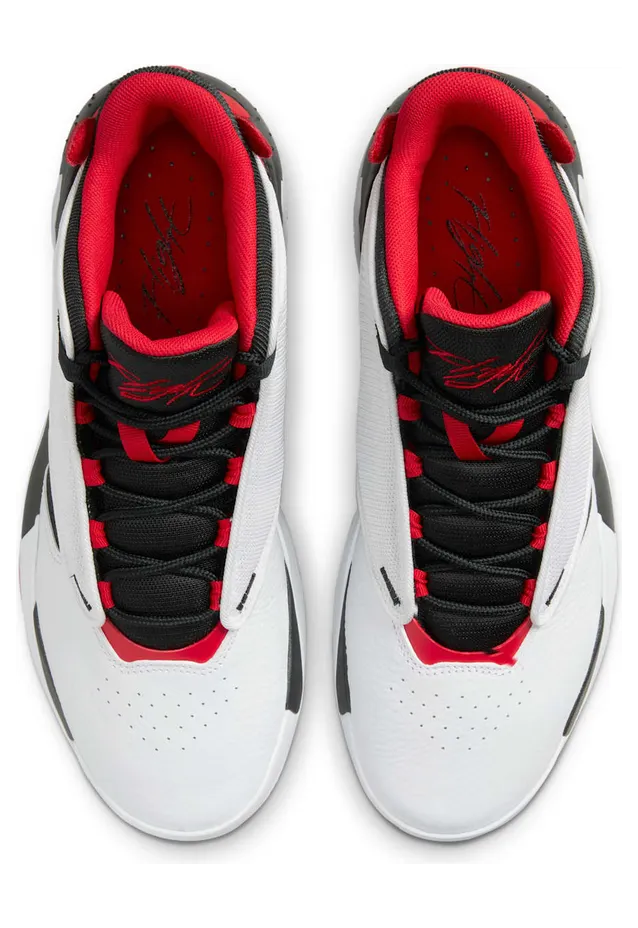 air-jordan-max-aura DN3687-106