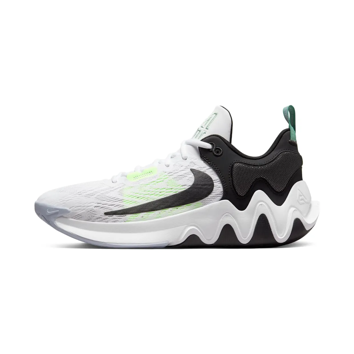 nike-giannis-immortality DM0825-101