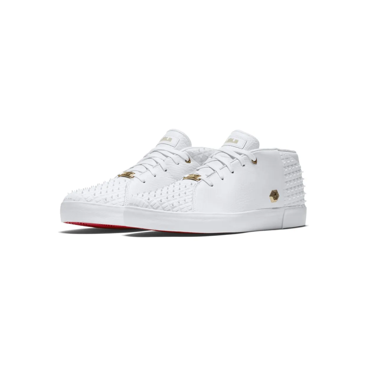 nike-lebron-13 806396-100
