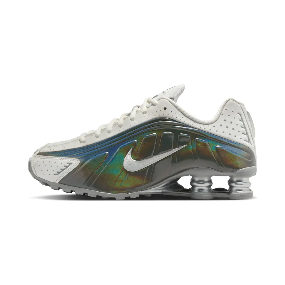 Nike Shox R4 “White Iridescent” (IB7703-100)