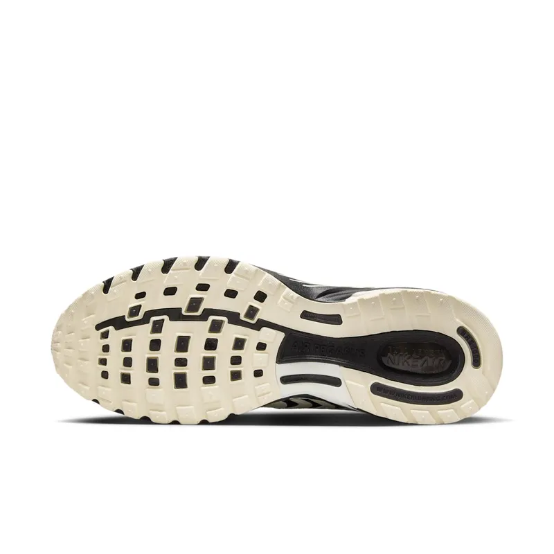Nike Air Peg 2K5 “Pale Ivory Black” (HQ5403-102)