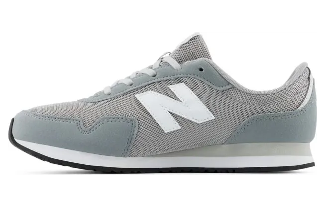 new-balance-sneaker GC323-GR