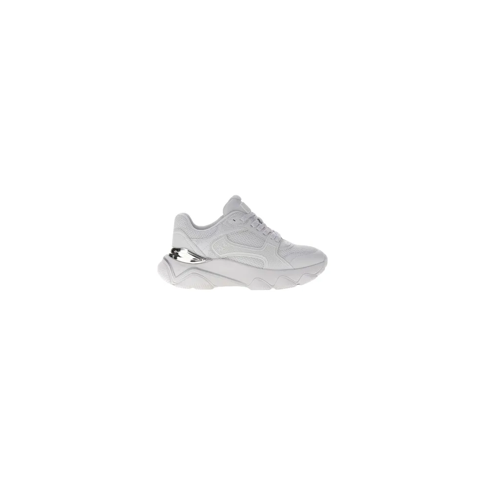 GUESS USA Mazzy logo running shoes – White (FLTMZZELE12)