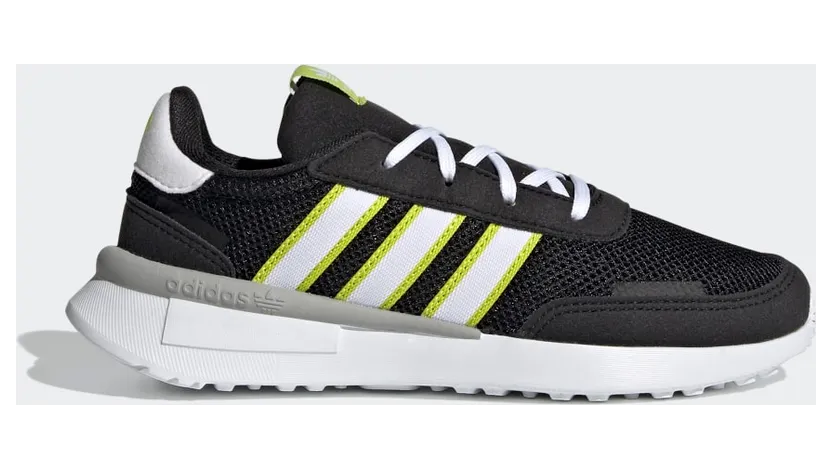adidas Retroset Schuh Core Black / Cloud White / Semi Solar Yellow (FW7850)