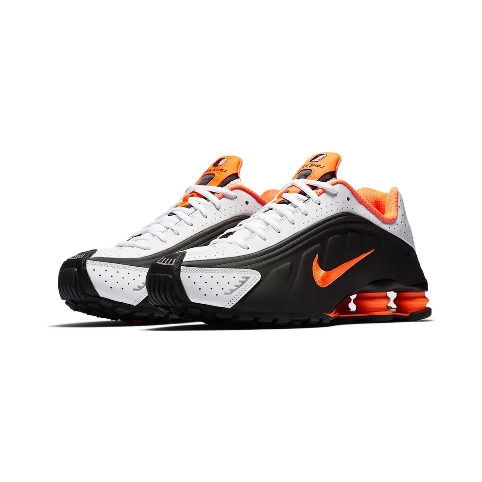 Nike Shox R4 Dutch Orange Black/White-Reflect Silver-Dutch Orange (104265-046)