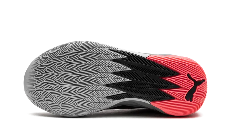 Puma MB.02 GS “Black/Pink” (37835701)