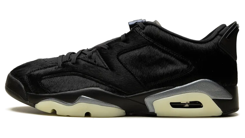 Air Jordan 6 “Blackout” (IO9786-001)