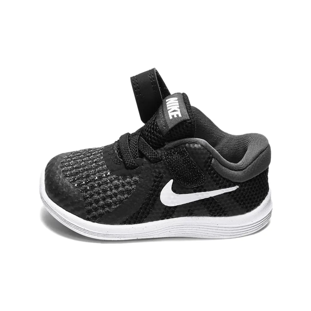 Nike Revolution 4 Baby and Toddler Black (943304-006)