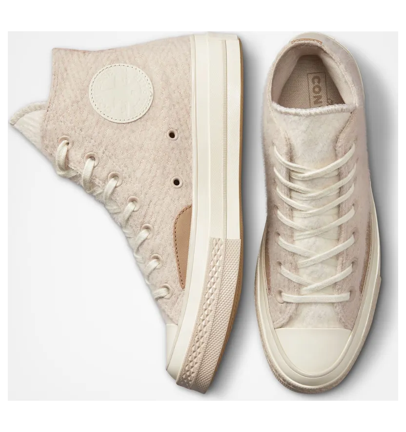 converse-sneaker A01338C