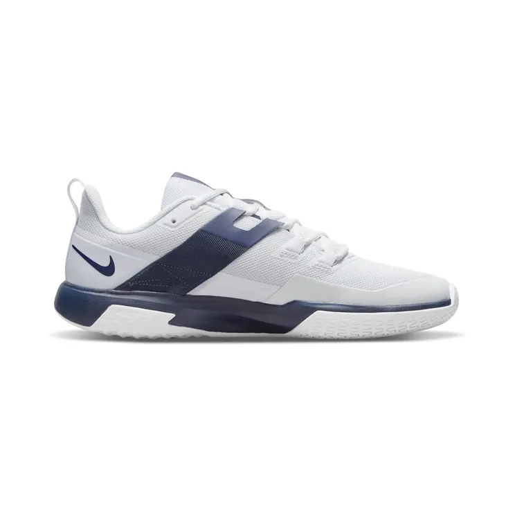 nikecourt DC3432-007