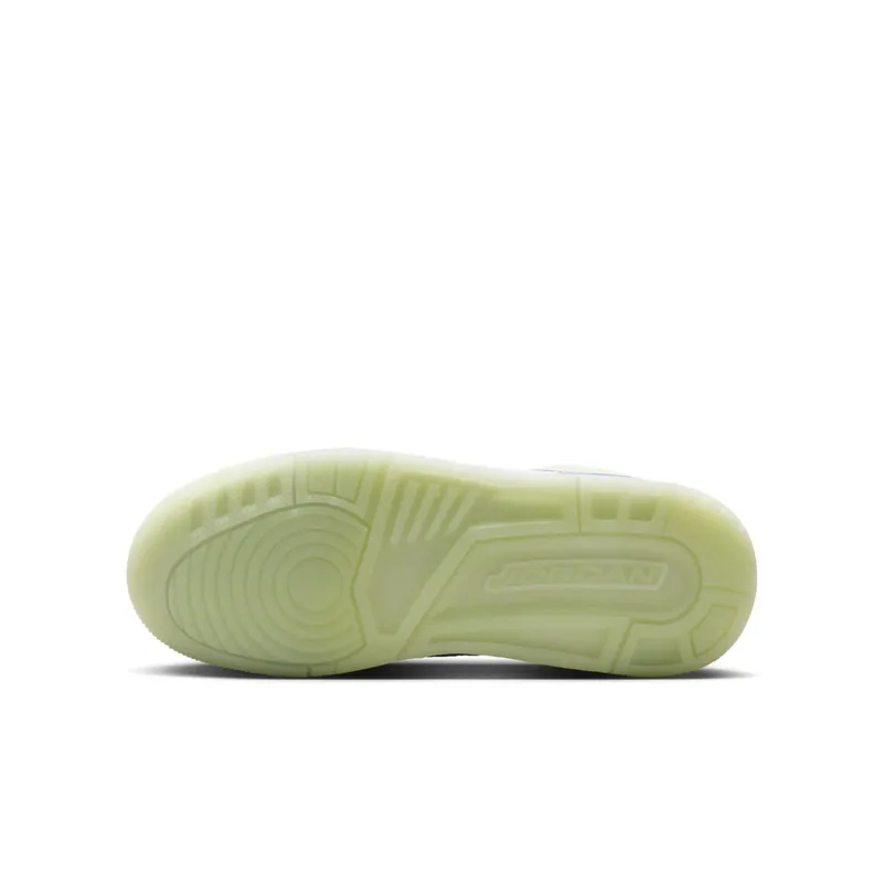 Jordan Spizike Low The Sky Is Not The Limit (HJ5979-100)