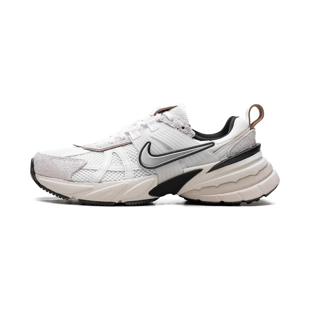 Nike V2K Run “Summit White” (FN6703-100)