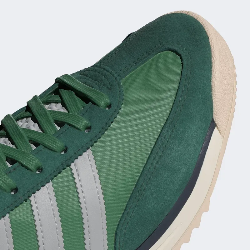 adidas-sl IH8016