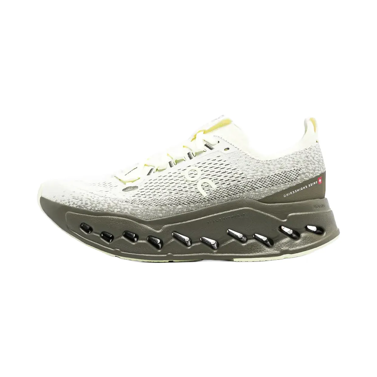 on-cloudsurfer 3WF30224734