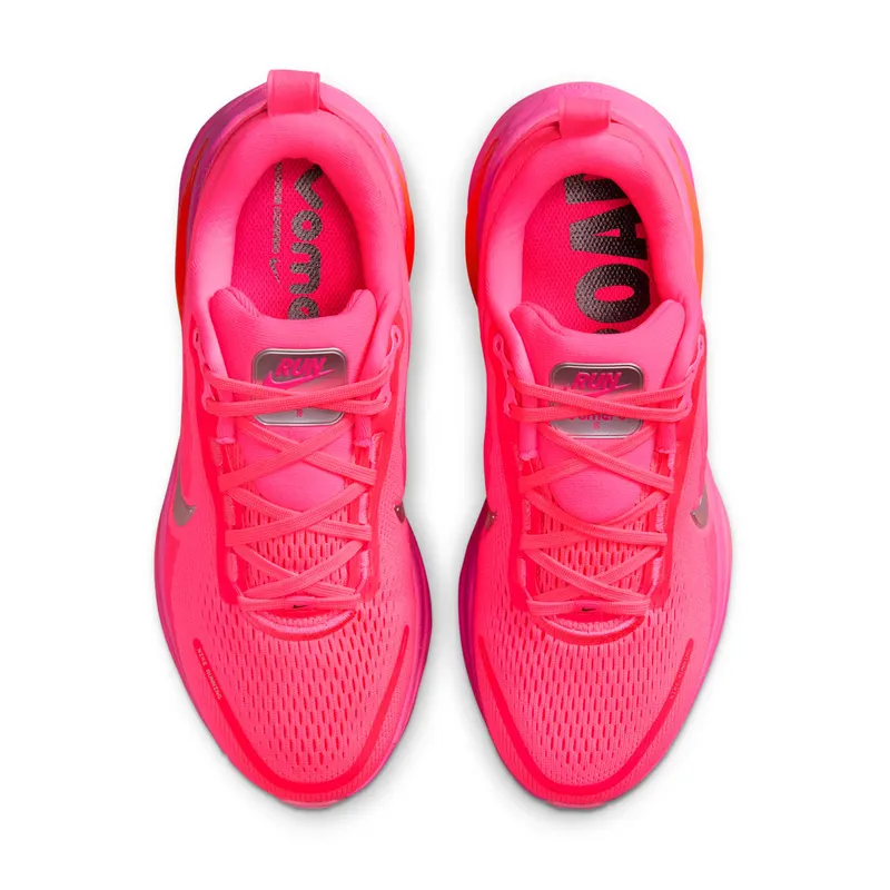 Nike Vomero 18 “Digital Pink Hyper Orange” (HM6804-602)