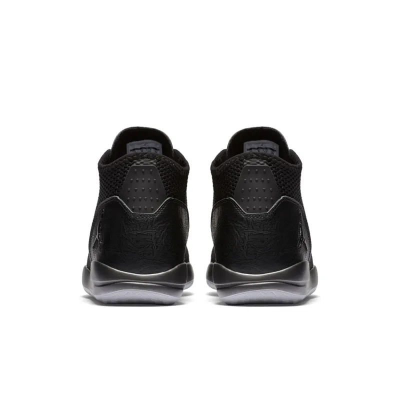 Jordan Reveal Black Black/Black-Wolf Grey (834229-010)