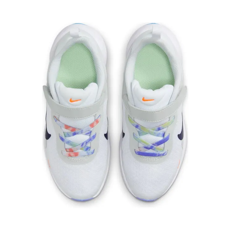 nike-revolution FN4989-100