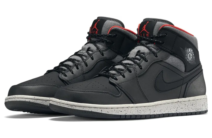 Air Jordan 1 Mid Black Dark Grey Infrared (811124-035)