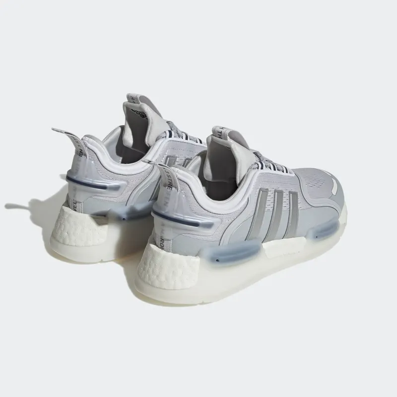 Adidas NMD_V3 Light Solid Grey / Silver Metallic / Crystal White (HQ1666)