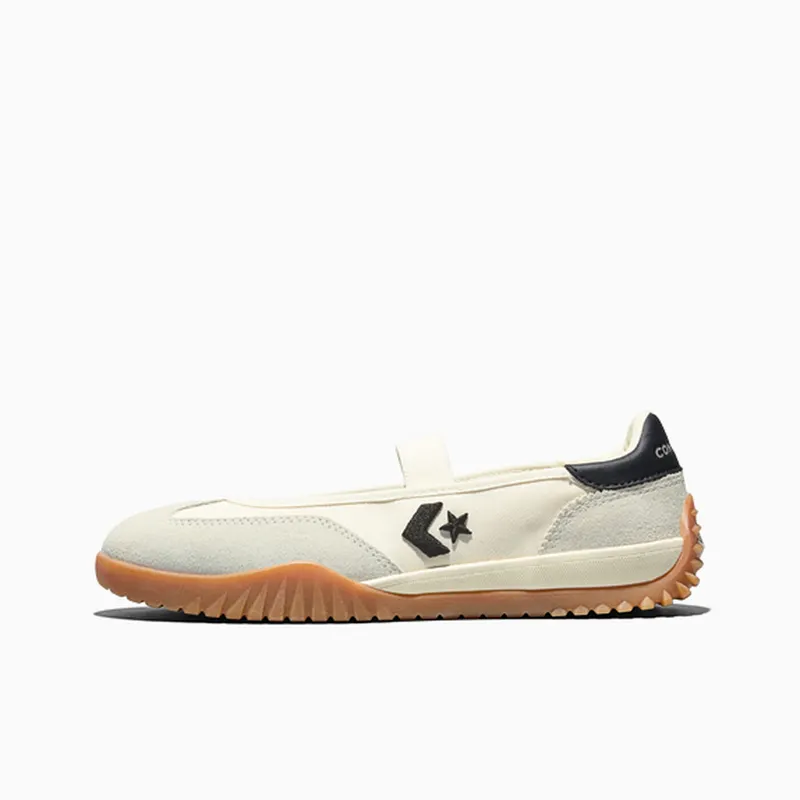 Converse Run Star Ballet Flat Egret / Black / Gum 6