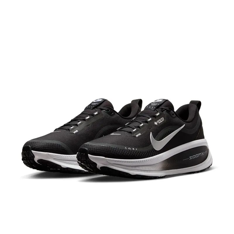 Nike Vomero 18 Gore-Tex “Black White Metallic Silver” (HQ7001-002)