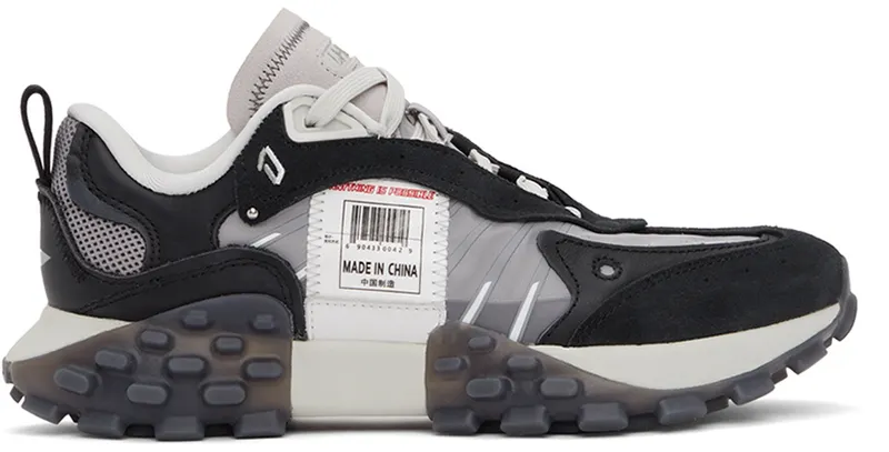 Li-Ning Black & Grey Super Light Ace Sneakers (ARYR025-4K)