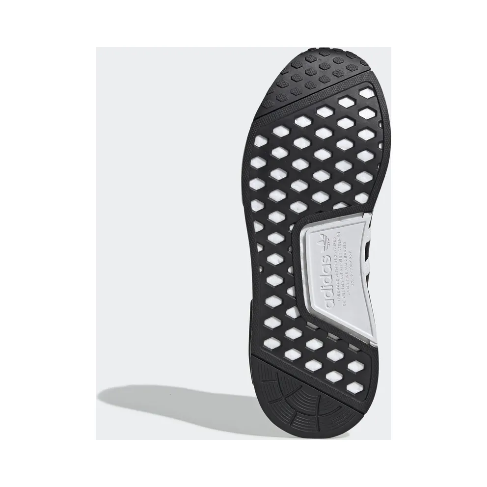 adidas NMD V2 Footwear White Core Black Footwear White/Core Black/Footwear White (FV9022)