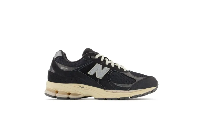 New Balance 2002R Phantom (M2002RHO)