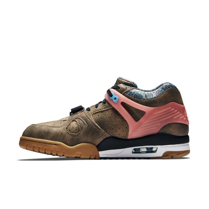 Nike Air Trainer III Super Bowl 2015 Vachetta Tan/Black-Hot Lava-Blue Lagoon (709989-201)