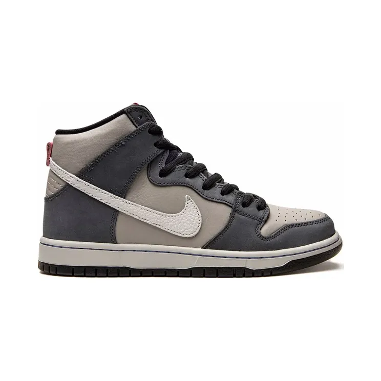 Nike SB Dunk Pro high-top “Grey” (DJ9800)