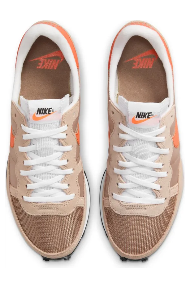 nike-challenger CW7645-200