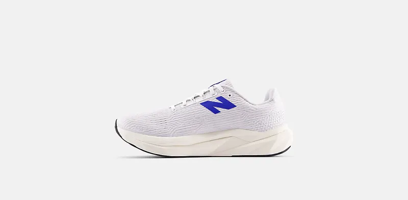 NEW BALANCE FuelCell Propelv5 “NB 103 WHITE / BLUE GEMSTONE / Angora” (MFCPRCZ5)