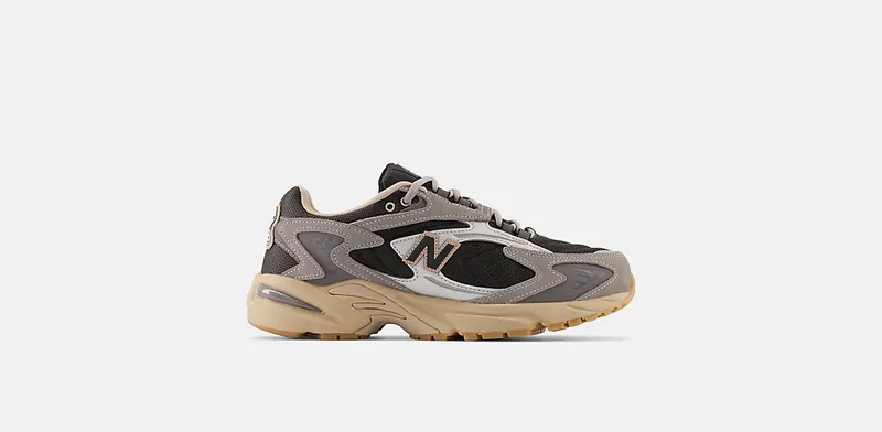 New Balance 725 Radically Classic Pack Dark Grey Gum (ML725U)