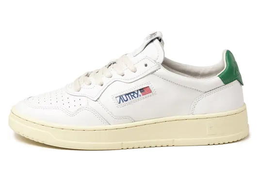 Autry Medalist Low White / Green (AULMLL20) (2)