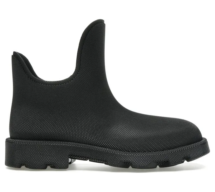 Burberry Marsh Round-Toe Ankle Boots Black (8074603)