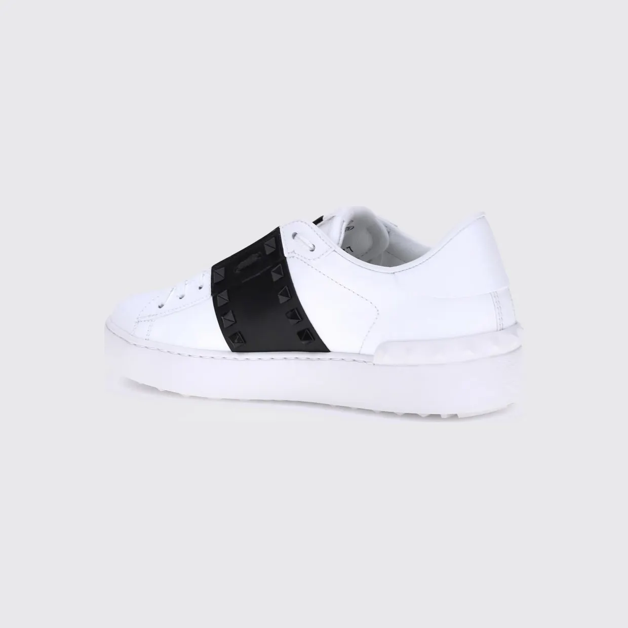 Valentino garavani Rockstud Untitled Sneakers in Smooth Leather with Studs White (S0A01LTUA01) (2)