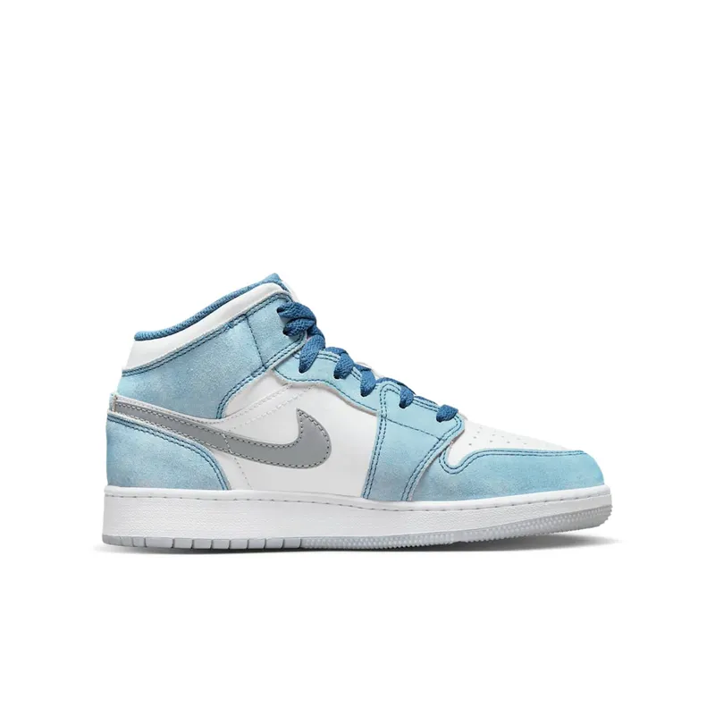 Air Jordan 1 Mid SE Older Kids’ Blue (DR6235-401)